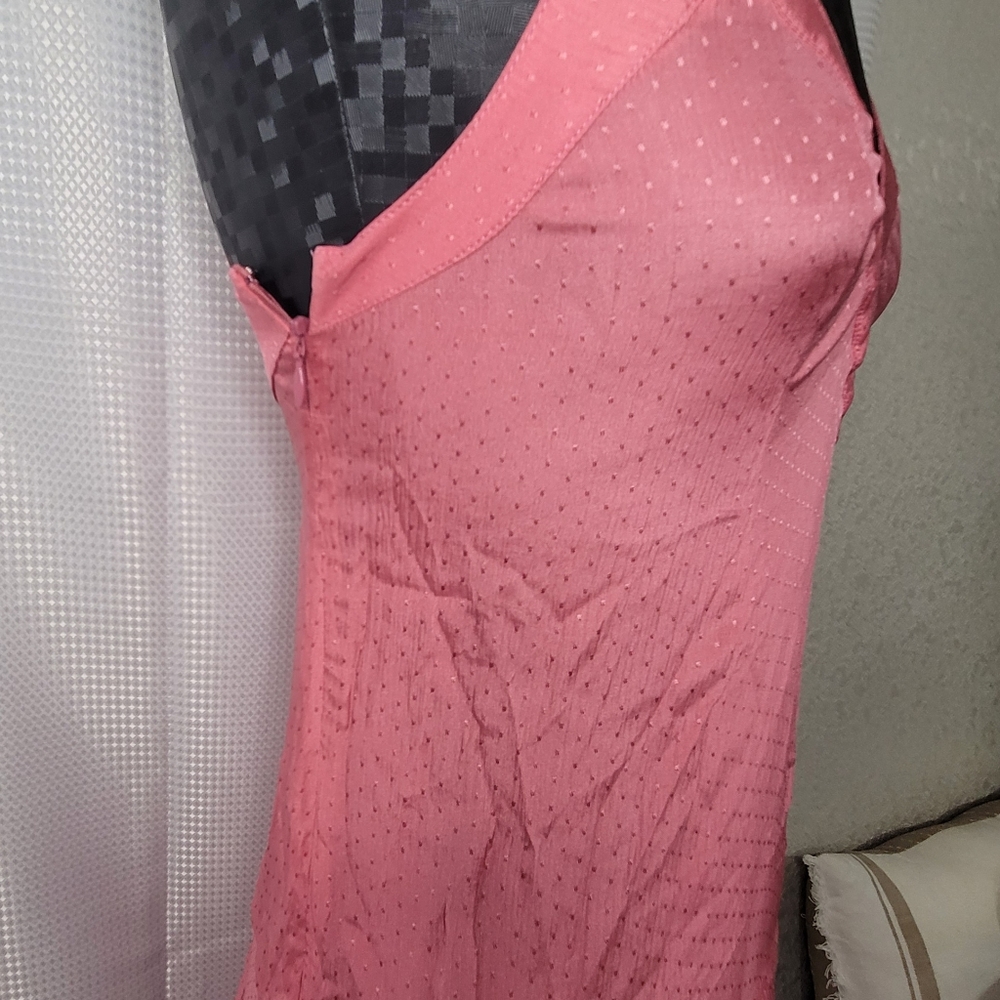 Dress - Picture 6 of 9